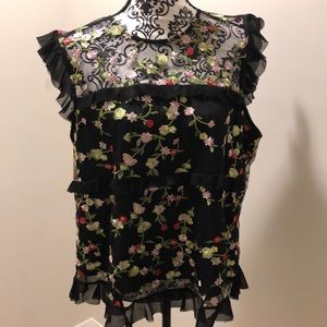 Lacy top with floral design
